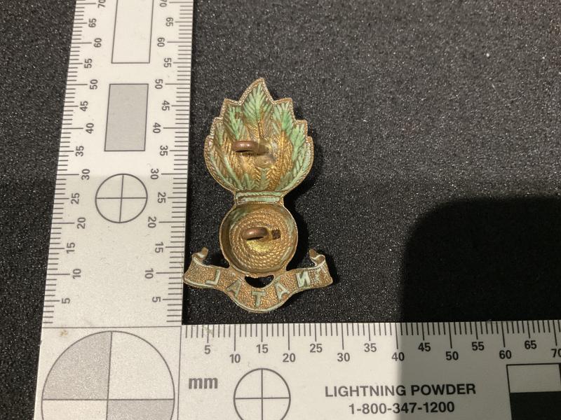 South African; Natal Field Artillery cap/collar badge