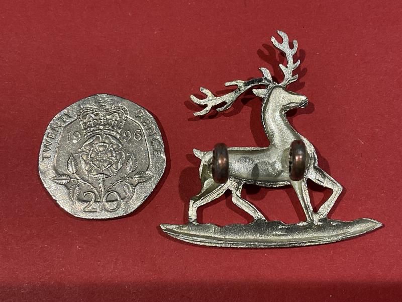 Officers Beds & Herts Yeomanry cap badge