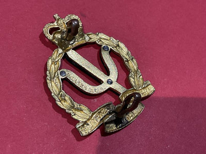 Australian Army Psychology Corps cap badge