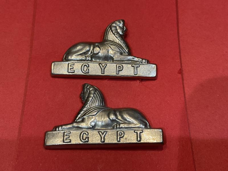 Gradia Militaria -  The South Wales Borderers Prec 1957 collar badges