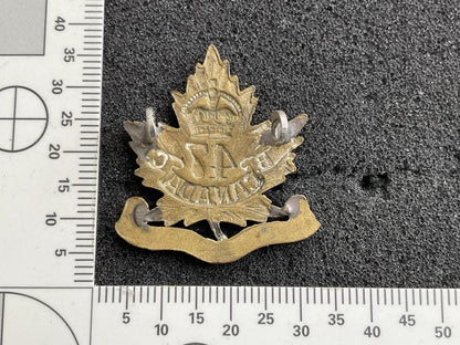 Canadian 47th B.C Westminster Regiment collar badge