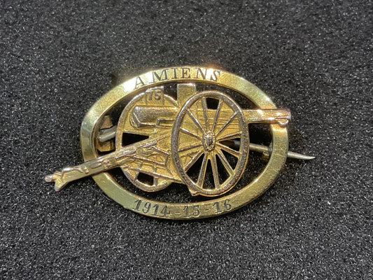 Gradia Militaria -  WW1 Amiens 1914-16 gold sweetheart brooch