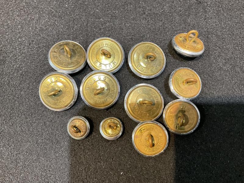 Omani Military or Police forces tunic buttons