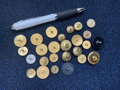 26 Various button manufacturers sample buttons