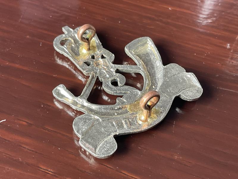 Q/C 2nd Kings African Rifles w/m cap badge