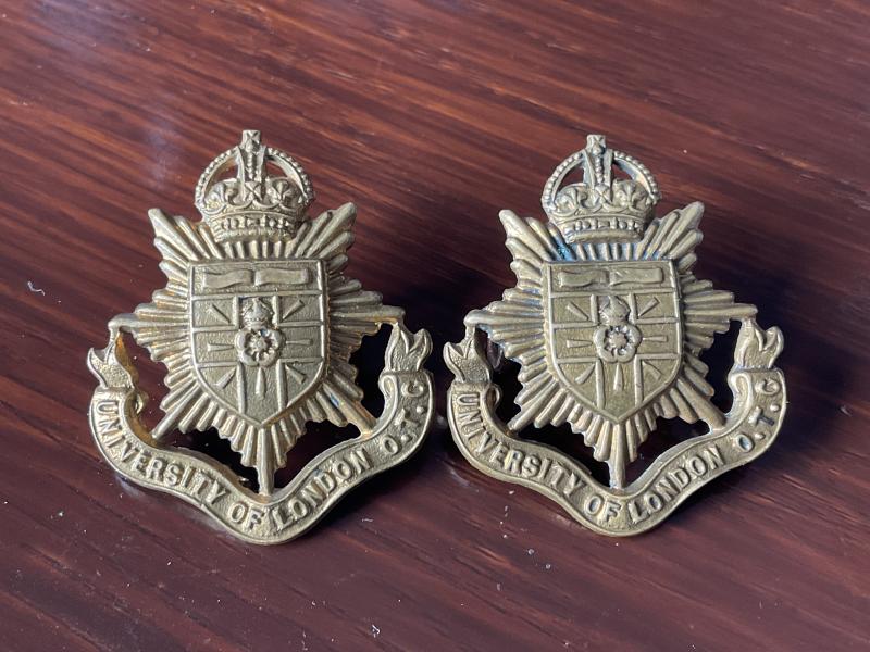 Gradia Militaria -  K/C University of London O.T.C brass collar badges