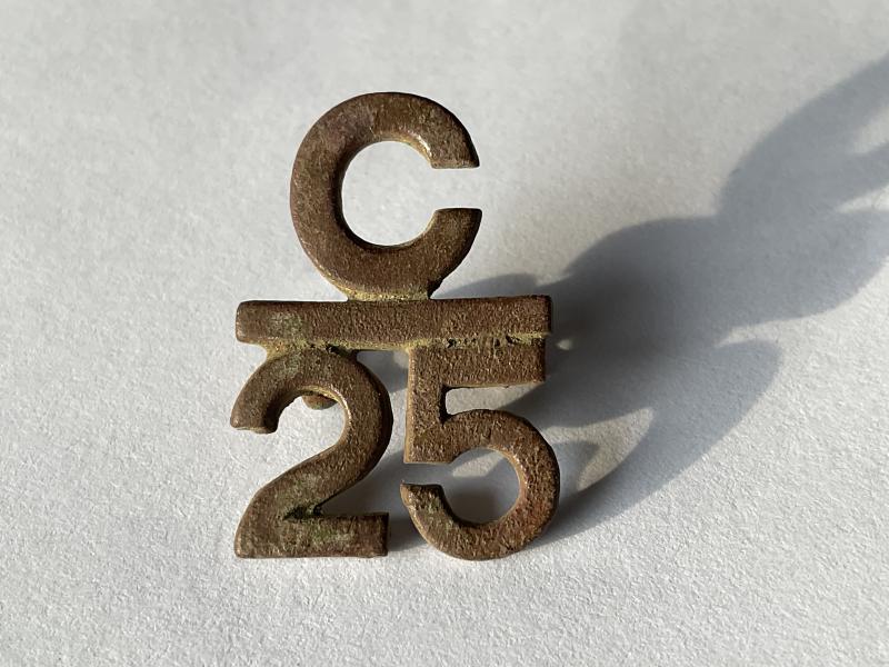 Gradia Militaria -  WW1 CEF 25th Inf Batt (Nova Scotia Rifles) excavated shoulder numeral