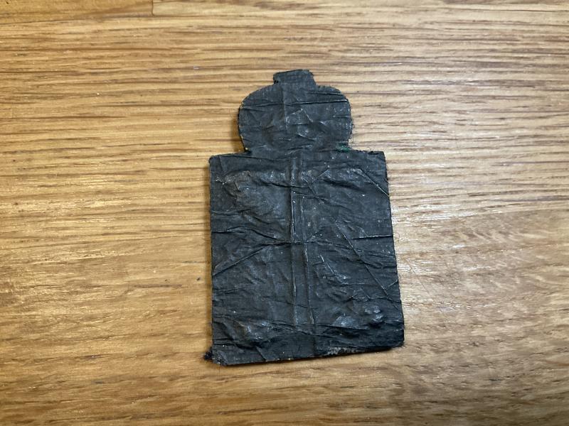 Pre 1992 13th/18th Hussars officers beret badge