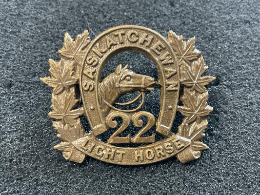 Gradia Militaria -  Canadian 22nd Saskatchewan Light Horse collar badge