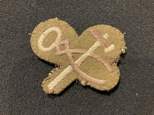 Gradia Militaria -  WW2 British Army Artificers trade badge , early example