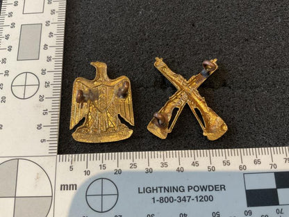 Gulf War era Iraqi beret badge & uniform insignia