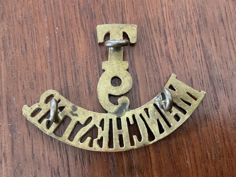 WW1 Territorial, T9 Manchester brass shoulder title
