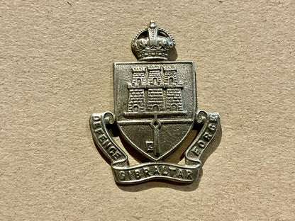 Gradia Militaria -  WW2 Gibraltar Defence Force cap badge