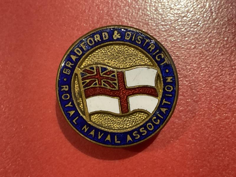 Gradia Militaria -  WW1/2 Bradford & District Royal Naval Association lapel badge