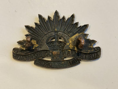 WW2 Australian Rising Sun collar badge by SHERIDEN PERTH