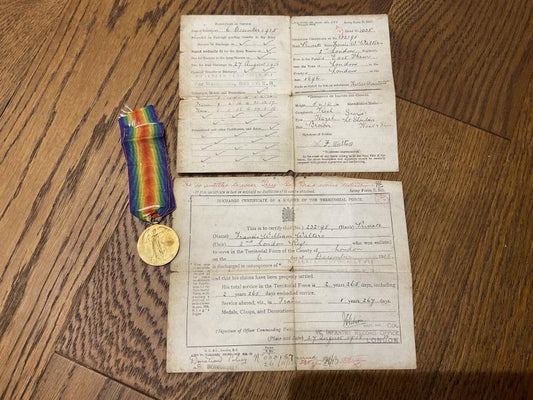Gradia Militaria -  WW1 Victory medal; Pte WALTERS, 2nd LOND, wounded 3 times