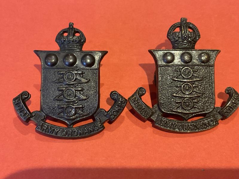 Gradia Militaria -  WW2 Officers Indian Army ordnance Corps collar badges.