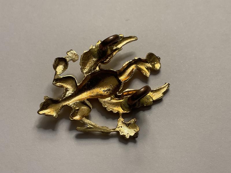 14th/20th Kings Hussars gilded brass cap badge