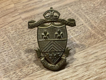 Gradia Militaria -  Canadian Le Regiment de Levis cap badge, 1st pattern