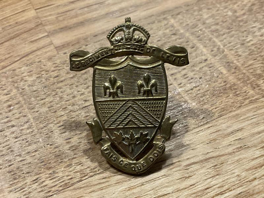 Gradia Militaria -  Canadian Le Regiment de Levis cap badge, 1st pattern