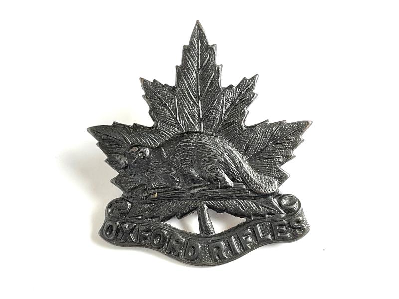 WW2 Canadian Oxford Rifles cap badge, blackened brass.