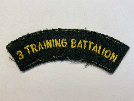 Gradia Militaria -  Australian 3 Training Battalion cloth shoulder title.