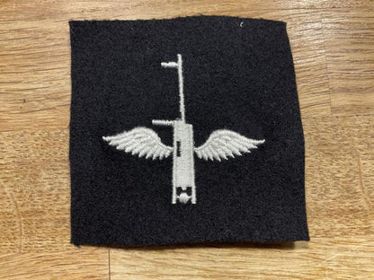 Gradia Militaria -  WW2 USN US Aircraft Air Gunners Distinguishing Striker badge