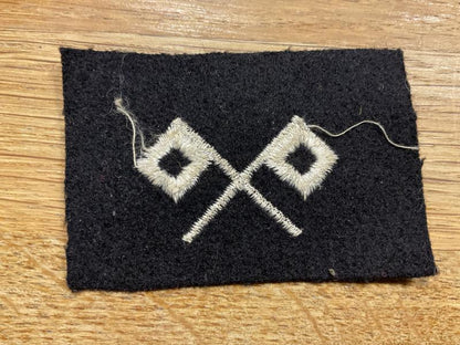 WW2 USN Signallers qualification sleeve badge