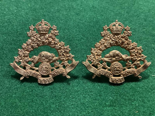 Gradia Militaria -  Canadian Militia; 92nd Dorchester Regiment collar badges