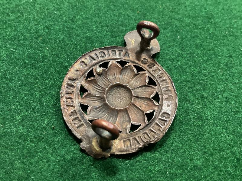 WW1 Pricess Patricias Canadian Light Infantry P.P.C.L.I cap badge
