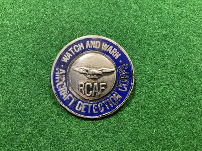 Gradia Militaria -  WW2 RCAF Watch & Worn Aircraft Detection Corps lapel badge