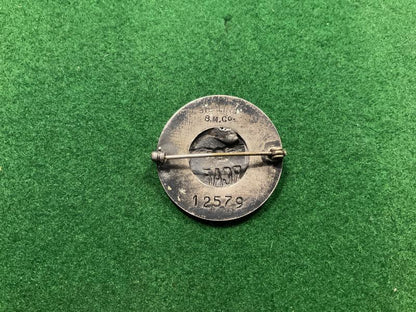 WW2 RCAF Watch & Worn Aircraft Detection Corps lapel badge