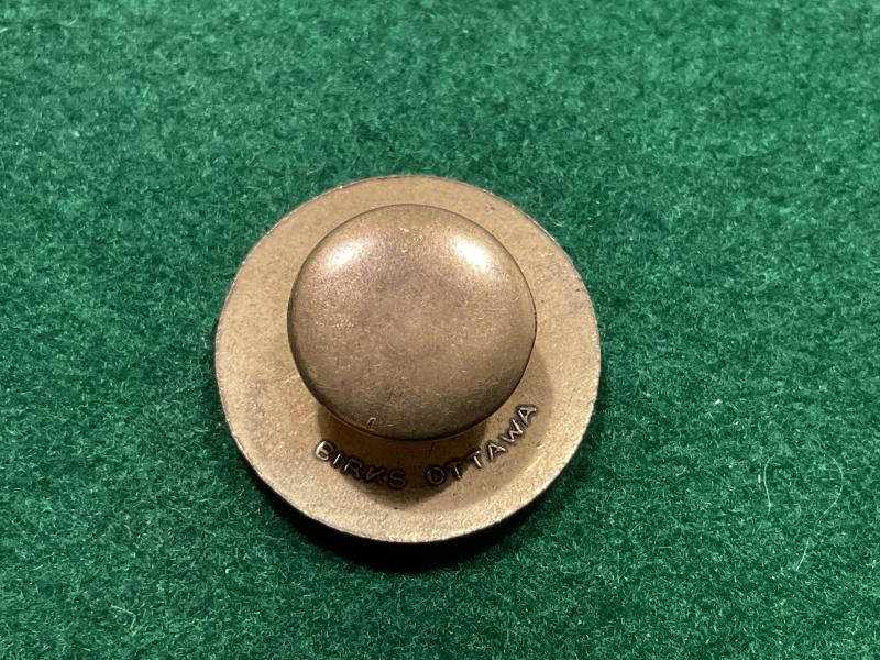 WW1 Canada Munitions Service lapel badge