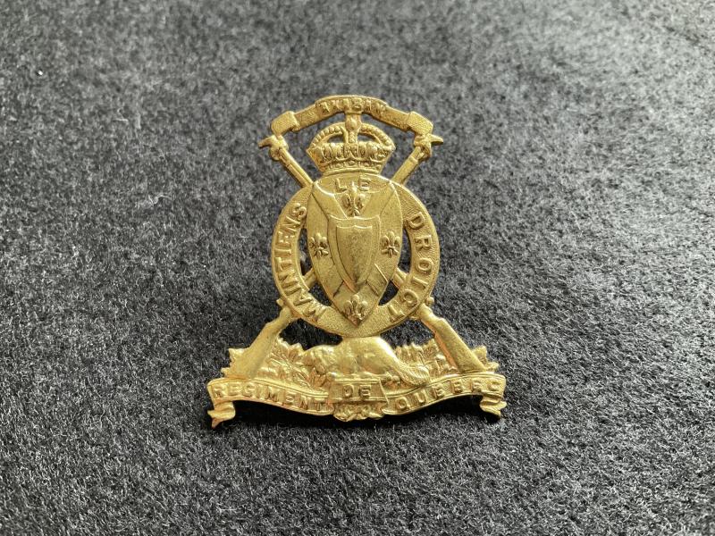 Gradia Militaria -  WW2 Le Regiment de Quebec cap badge.