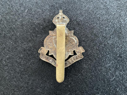 WW1 Sussex Yeomanry other ranks cap badge.