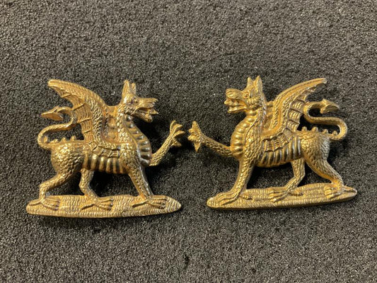 Gradia Militaria -  WW1 The Buffs (Royal East Kent Regiment) collar badges.