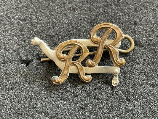 Gradia Militaria -  Rough Riders, City of London Yeomanry collar badge.