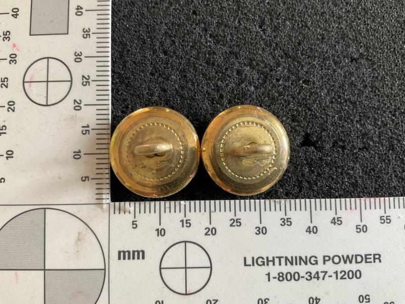 WW1/2 Royal Artillery 19mm Officers 2 part gilt buttons.
