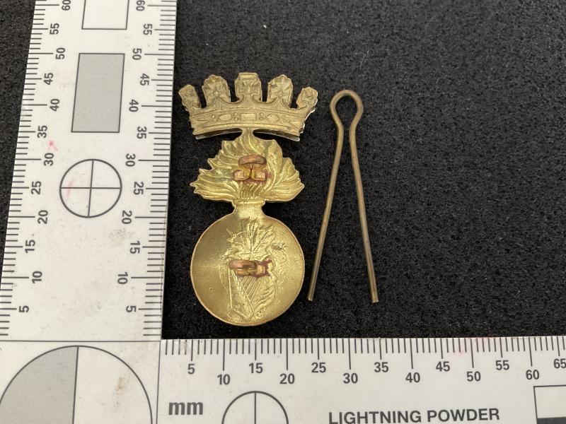 WW2 Irish Fusiliers of Canada (Vancouver Regt) cap badge.