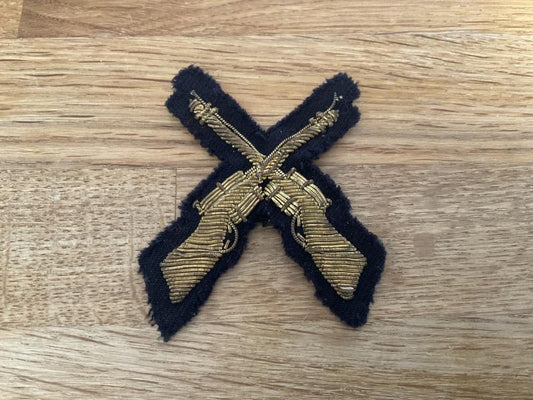 Gradia Militaria -  British/ Commonwealth gold bullion marksmans badge.