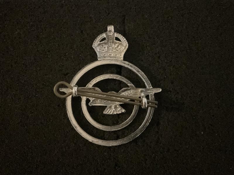 WW2 Royal Air Force Chaplains Assistant cap badge
