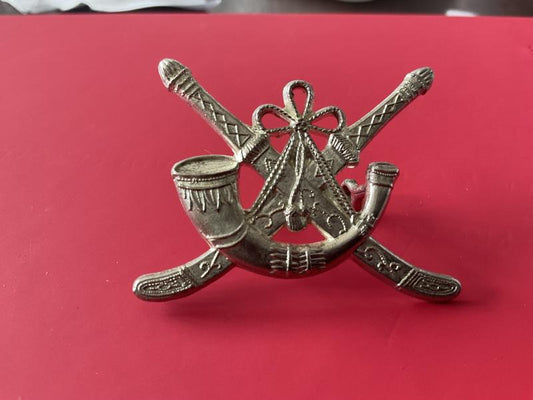 Gradia Militaria -  Oman Frontier Regiment cap badge.