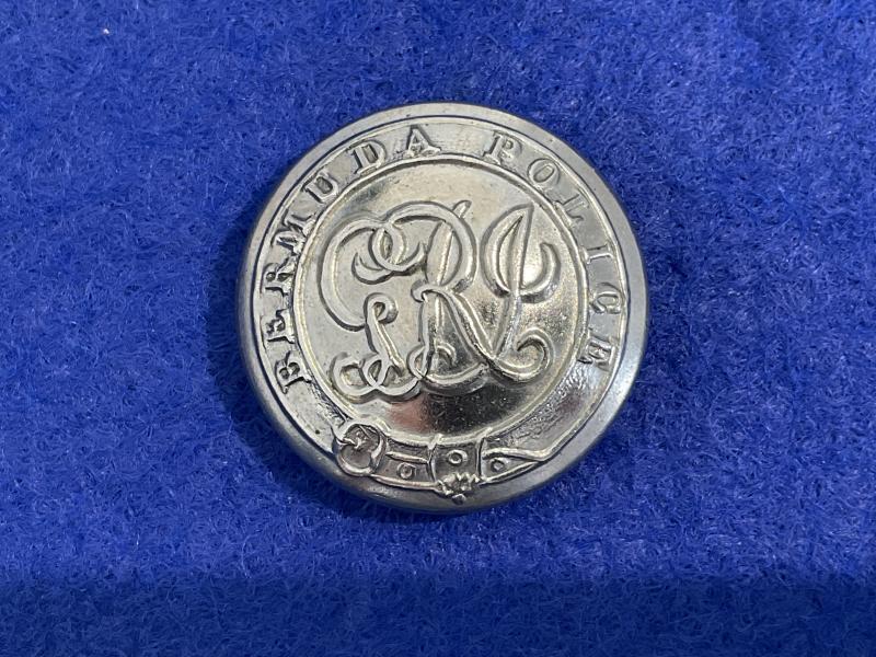 Gradia Militaria -  George V Bermuda Police button.