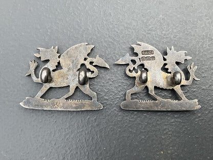 Officers 1923 Hallmarked silver The Buffs collar badges.