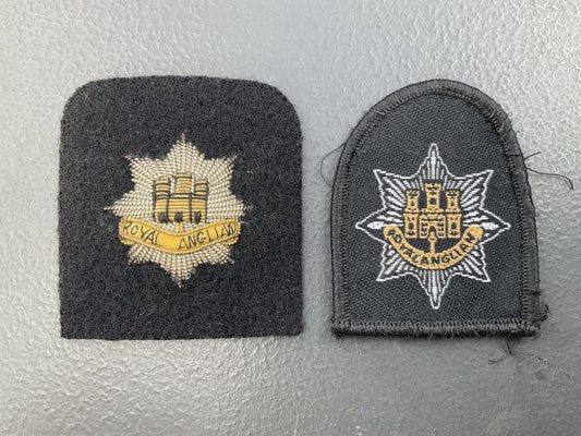 Gradia Militaria -  ROYAL ANGLIAN Regt beret badges for officer & ORs