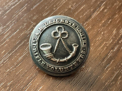 Gradia Militaria -  1st A.B Leicestershire Rifle Volunteers officers button.