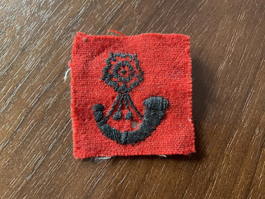 Gradia Militaria -  WW2 38th (The Kings Regiment) Searchlight Regt formation sign.