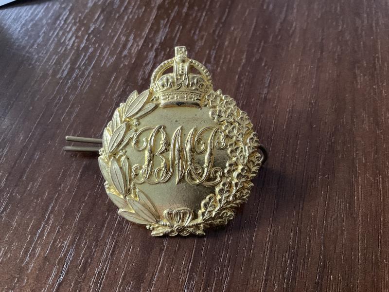 K/C Basutoland Mounted Police cap badge.