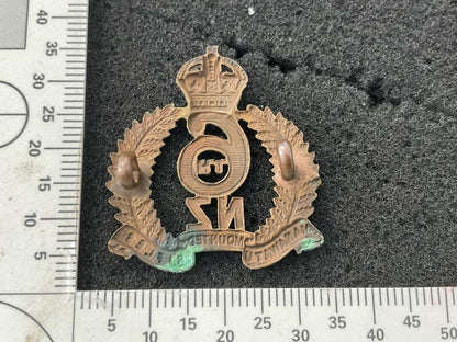 WW1 N.Z 6th Manawatu Mounted Rifles collar badge