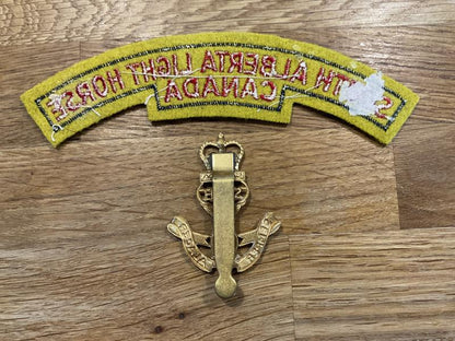 South Alberta Light Horse cap badge & shoulder title.